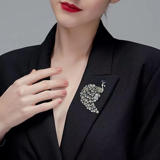 Luxury Peacock Brooch – Vintage Crystal Rhinestone Pin for Women, Elegant Statement Jewelry