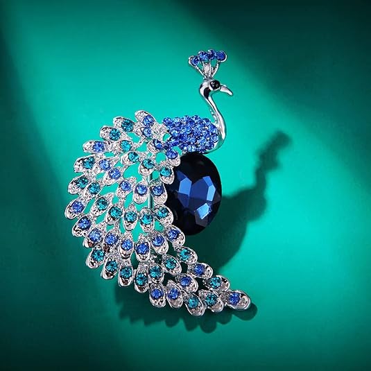 Luxury Peacock Brooch – Vintage Crystal Rhinestone Pin for Women, Elegant Statement Jewelry