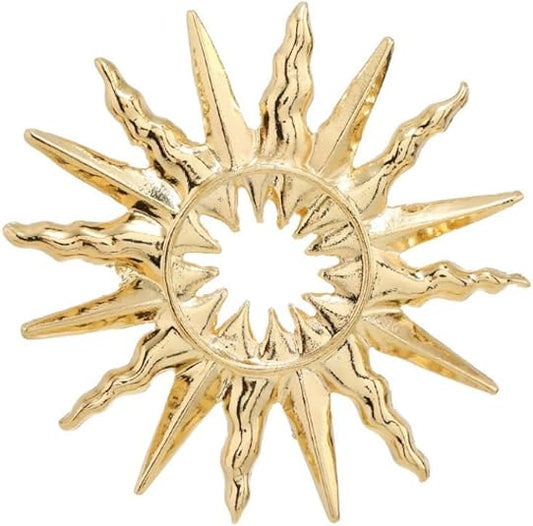 Golden Sunburst Brooch – Vintage Style Radiant Sun Pin Badge for Men and Women, Gothic Solar Design Lapel Pin for Coats, Scarves & Hats